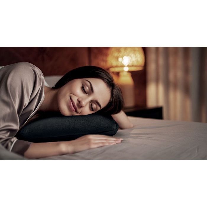 2 in 1 travel blanket set - Image 6