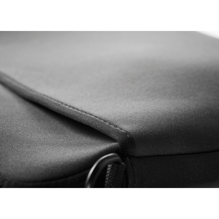 Neoprene laptop pouch - Image 3