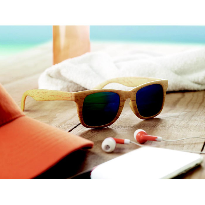 Wooden look sunglasses - Image 4